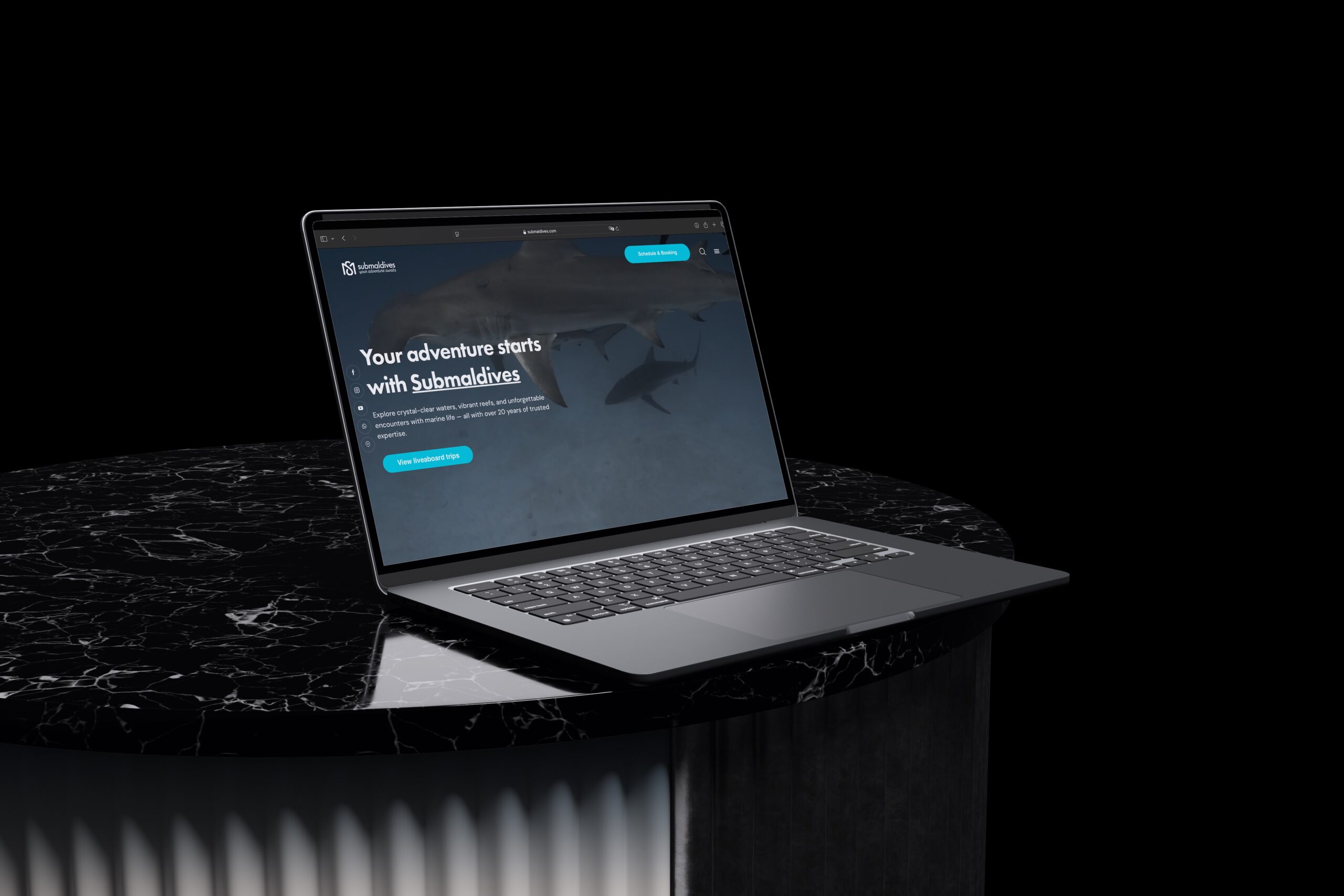 Arquitectura digital y diseño de itinerarios para Submaldives por Wittierra Design.