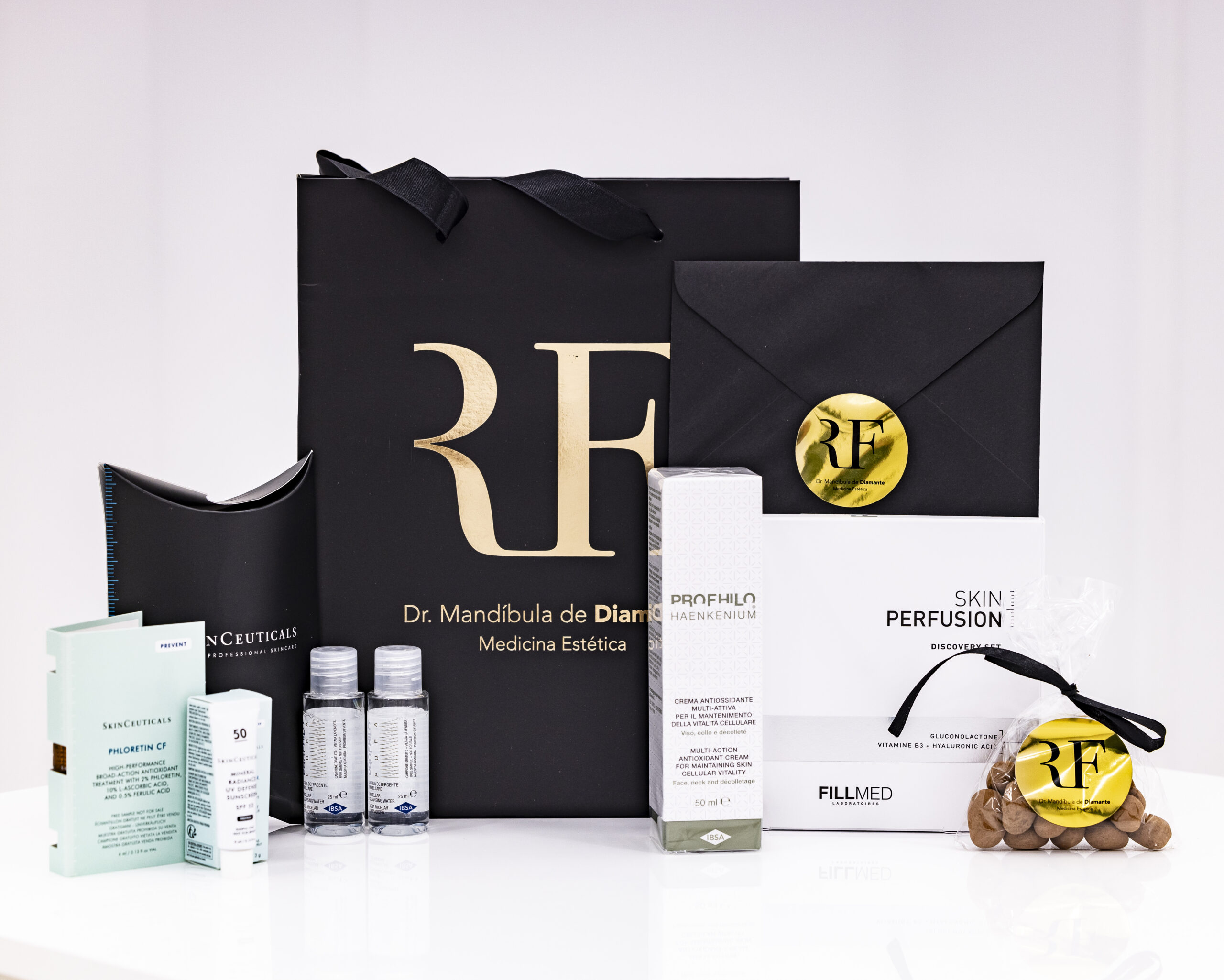 Bolsa de packaging de la clínica Mandíbula de Diamante diseñada por Wittierra Design